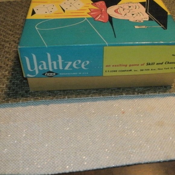 50s Vintage 1956 Yahtzee Game Original Box, Dice, Cup, Score Pads, Tokens, Rules - Picture 6 of 10